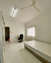Jalan Pokok Serunai (D16), Semi-Detached #489611921